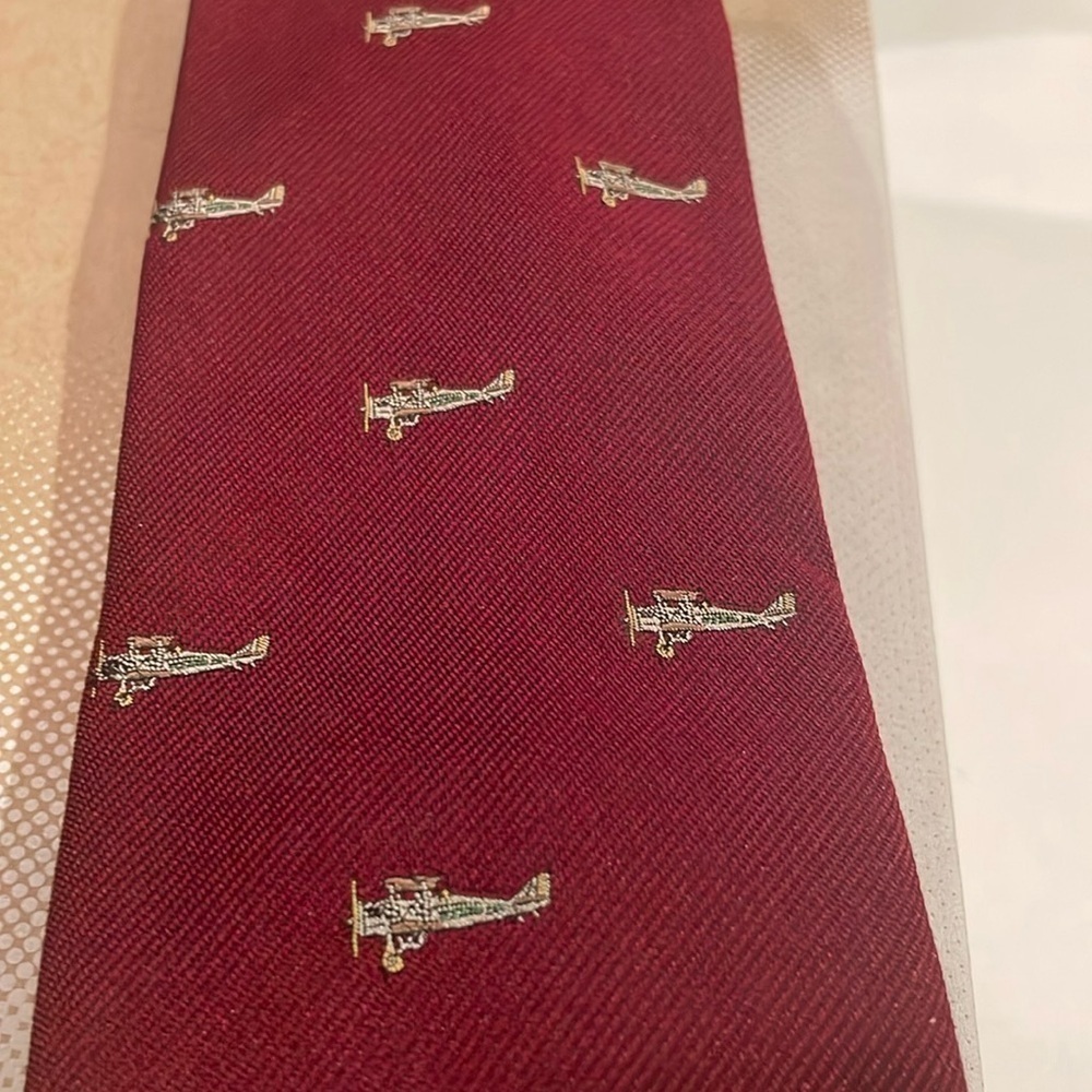 Cable Car Clothiers burgundy vintage airplane tie - Picture 4 of 5